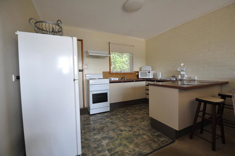 Ballymena Holiday Units - Hervey Bay Accommodation 6