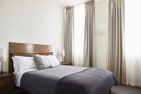 Plough Hotel - Hervey Bay Accommodation 1