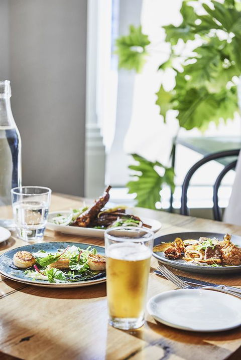 Plough Hotel - Hervey Bay Accommodation 22