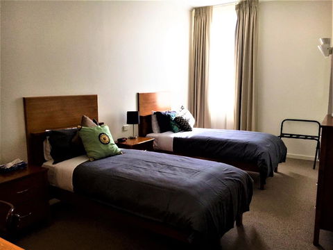 Plough Hotel - Hervey Bay Accommodation 9