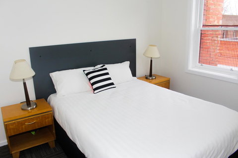 CROWN CENTRAL BUSINESS DISTRICT MOTEL - NO UNDER 18s - Hervey Bay Accommodation 44