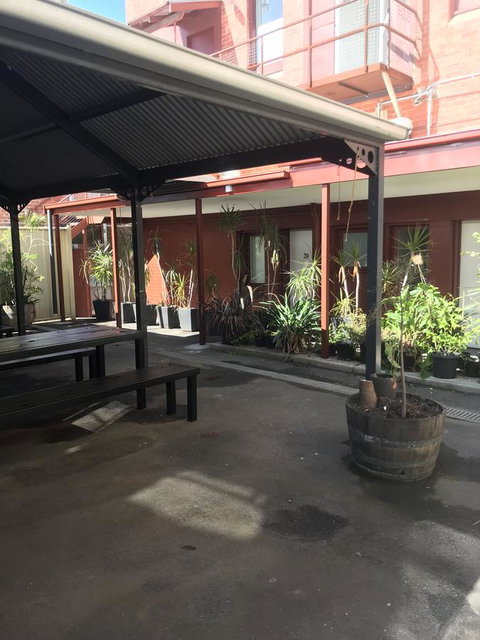 CROWN CENTRAL BUSINESS DISTRICT MOTEL - NO UNDER 18s - Hervey Bay Accommodation 20