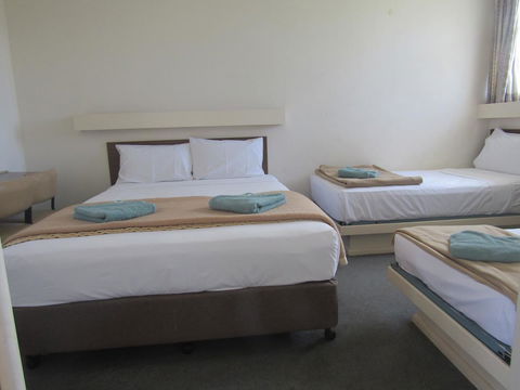 Twin City Motor Inn - Hervey Bay Accommodation 4