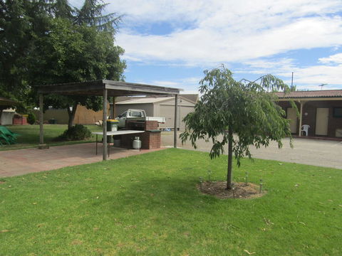Twin City Motor Inn - Hervey Bay Accommodation 9