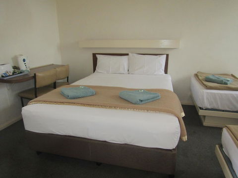 Twin City Motor Inn - Hervey Bay Accommodation 2
