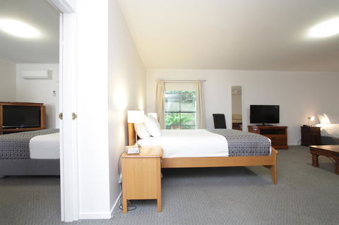 Quality Inn & Suites The Menzies - Hervey Bay Accommodation 11