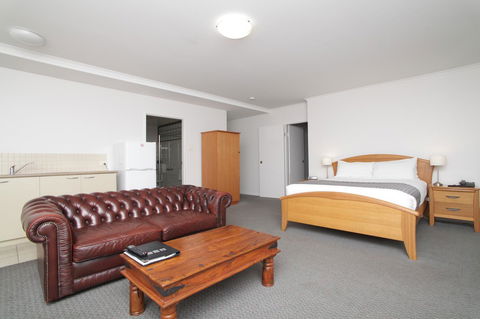 Quality Inn & Suites The Menzies - Hervey Bay Accommodation 8
