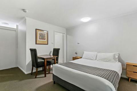 Quality Inn & Suites The Menzies - Hervey Bay Accommodation 2