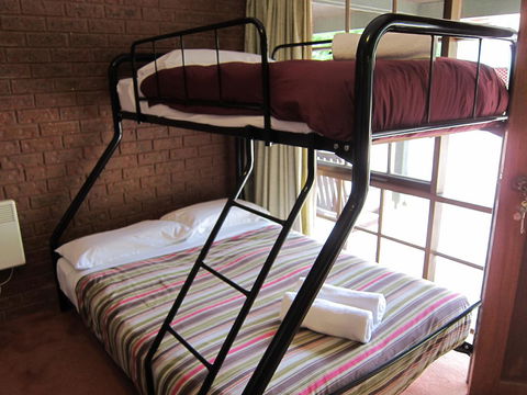 The Harrietville Snowline Hotel - Tourism Hervey Bay 19