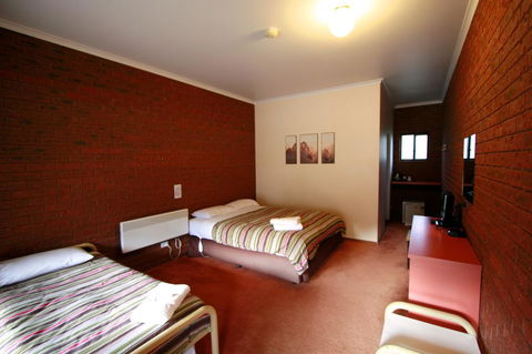 The Harrietville Snowline Hotel - Tourism Hervey Bay 27