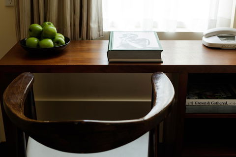 The Victoria Hotel - Tourism Hervey Bay 28