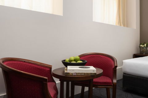 The Victoria Hotel - Tourism Hervey Bay 10