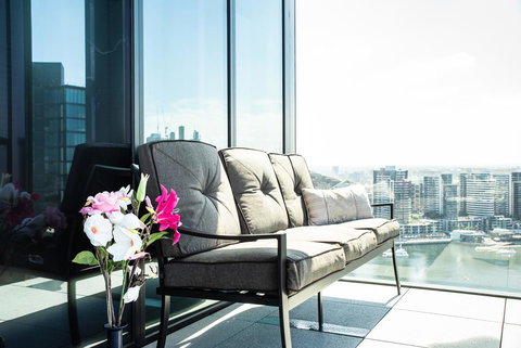 Melbourne Private Apartments - Collins Wharf Waterfront, Docklands - Hervey Bay Accommodation 4