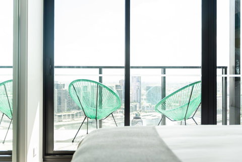 Melbourne Private Apartments - Collins Wharf Waterfront, Docklands - Hervey Bay Accommodation 20