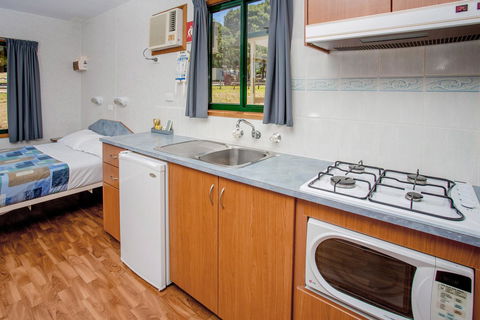BIG4 Castlemaine Gardens - Hervey Bay Accommodation 16