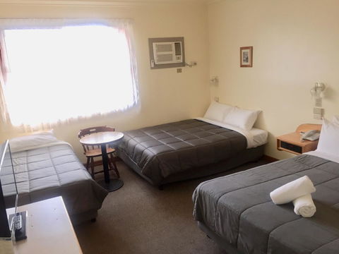 St Georges Motor Inn - Hervey Bay Accommodation 14