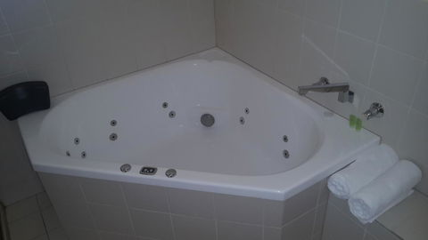 St Georges Motor Inn - Hervey Bay Accommodation 21