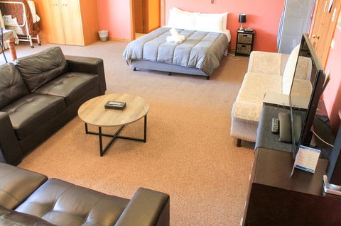 St Georges Motor Inn - Hervey Bay Accommodation 25
