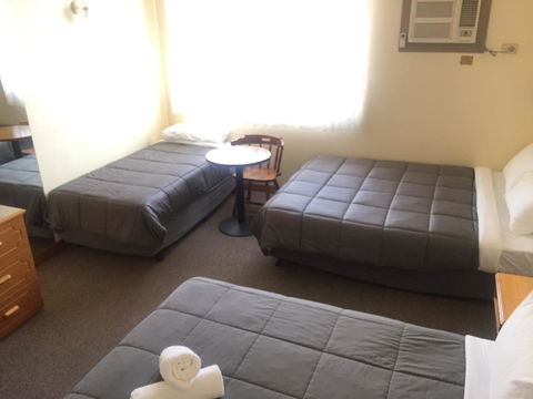 St Georges Motor Inn - Hervey Bay Accommodation 16