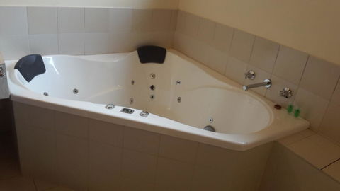 St Georges Motor Inn - Hervey Bay Accommodation 43