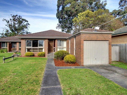 Uptown Frankston - Tourism Hervey Bay 15