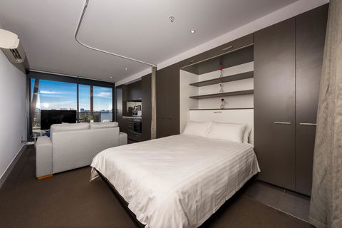 Amazing Accommodations : South Yarra - Tourism Hervey Bay 19