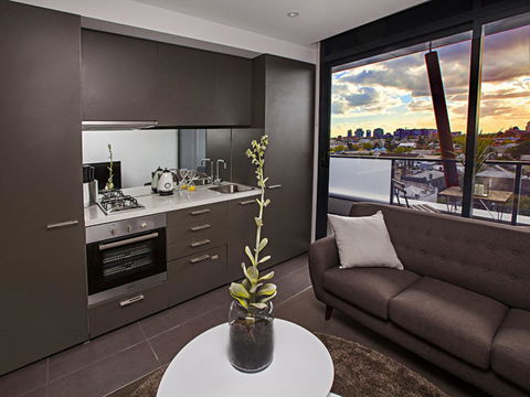 Amazing Accommodations : South Yarra - Tourism Hervey Bay 0