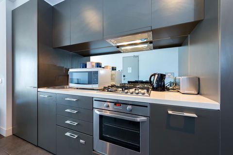 Amazing Accommodations : South Yarra - Tourism Hervey Bay 35