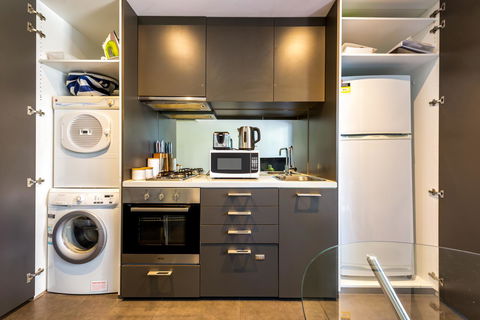 Amazing Accommodations : South Yarra - Tourism Hervey Bay 13