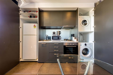 Amazing Accommodations : South Yarra - Tourism Hervey Bay 31
