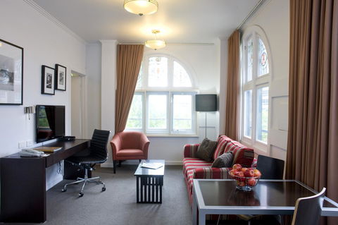 Alto Hotel On Bourke - Tourism Hervey Bay 1