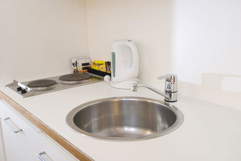 Metro Apartments On Bank Place - Tourism Hervey Bay 10