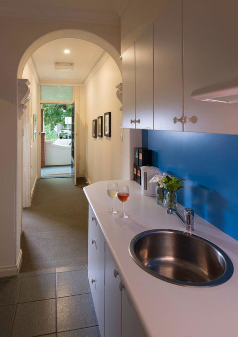 Athelstane House - Tourism Hervey Bay 12