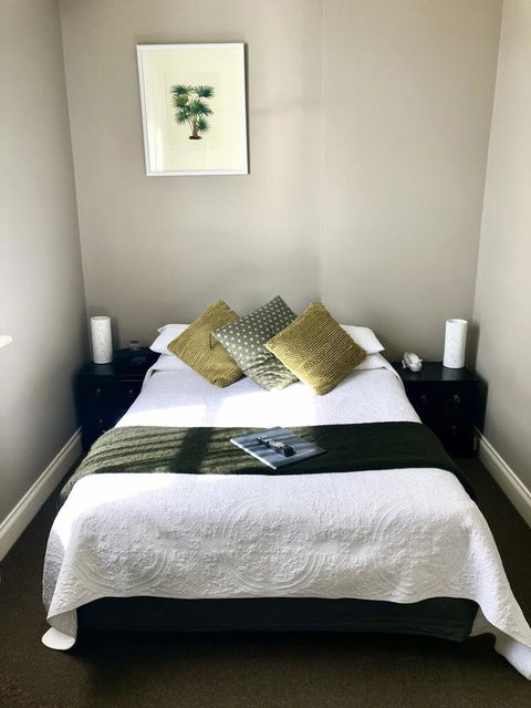 Athelstane House - Tourism Hervey Bay 6
