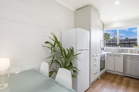 Portland Bay Apartments - Hervey Bay Accommodation 27