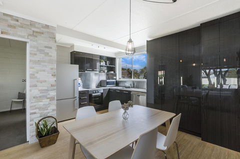 Portland Bay Apartments - Hervey Bay Accommodation 22