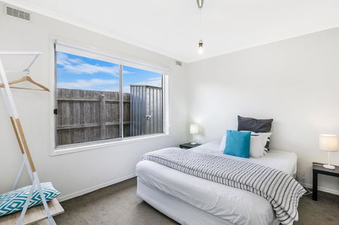 Portland Bay Apartments - Hervey Bay Accommodation 37