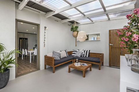 Portland Bay Apartments - Hervey Bay Accommodation 7