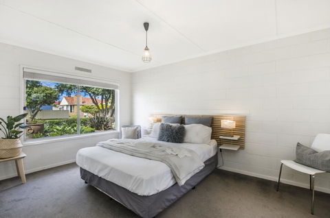 Portland Bay Apartments - Hervey Bay Accommodation 24