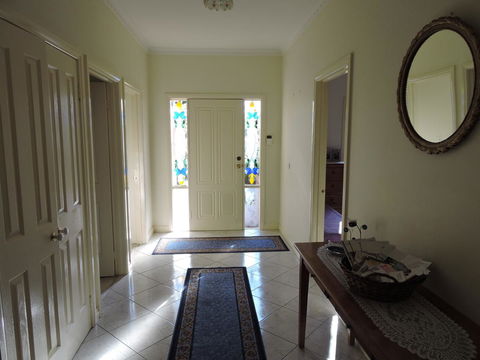 Monash And Chadstone WiFi - Hervey Bay Accommodation 6
