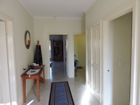 Monash And Chadstone WiFi - Hervey Bay Accommodation 5