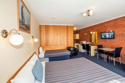 Torquay Tropicana Motel - Hervey Bay Accommodation 27