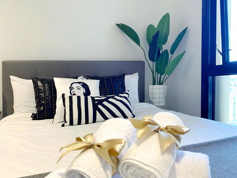 Cosmo Central Hotel Apartment - Tourism Hervey Bay 1