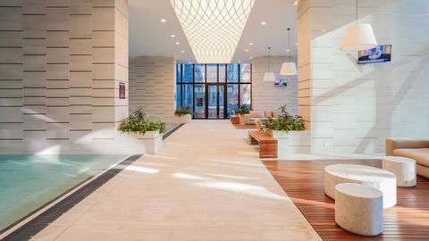 Cosmo Central Hotel Apartment - Tourism Hervey Bay 5