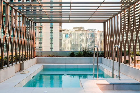 Cosmo Central Hotel Apartment - Tourism Hervey Bay 18