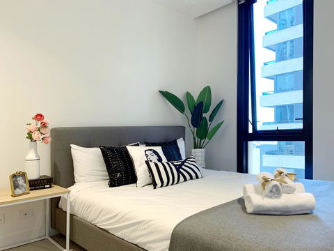 Cosmo Central Hotel Apartment - Tourism Hervey Bay 10