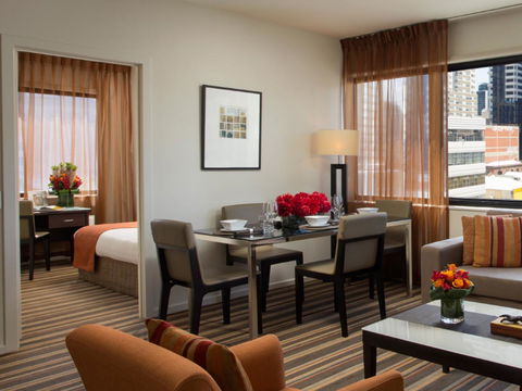 Urban Apartments Melbourne On Elizabeth - Tourism Hervey Bay 13