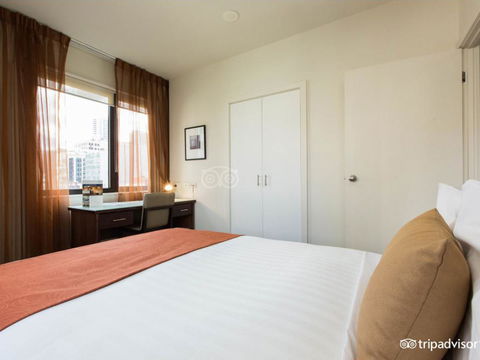 Urban Apartments Melbourne On Elizabeth - Tourism Hervey Bay 15