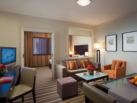 Urban Apartments Melbourne On Elizabeth - Tourism Hervey Bay 8