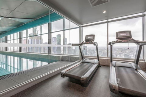 Auguste, Melbourne CBD Private Accommodation With Parking - Tourism Hervey Bay 13